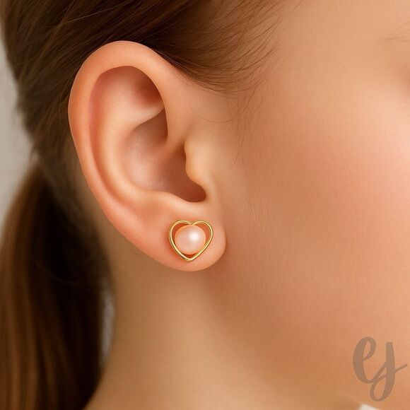 Pink Freshwater Pearl & 18k Gold Plated Heart Stud Earrings – Milestone Jewelry - Picture 1 of 8